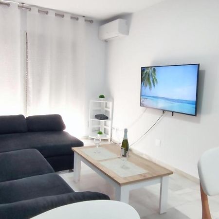 Fantastico Apartamento Totalmente Renovado Torre Del Mar Dış mekan fotoğraf
