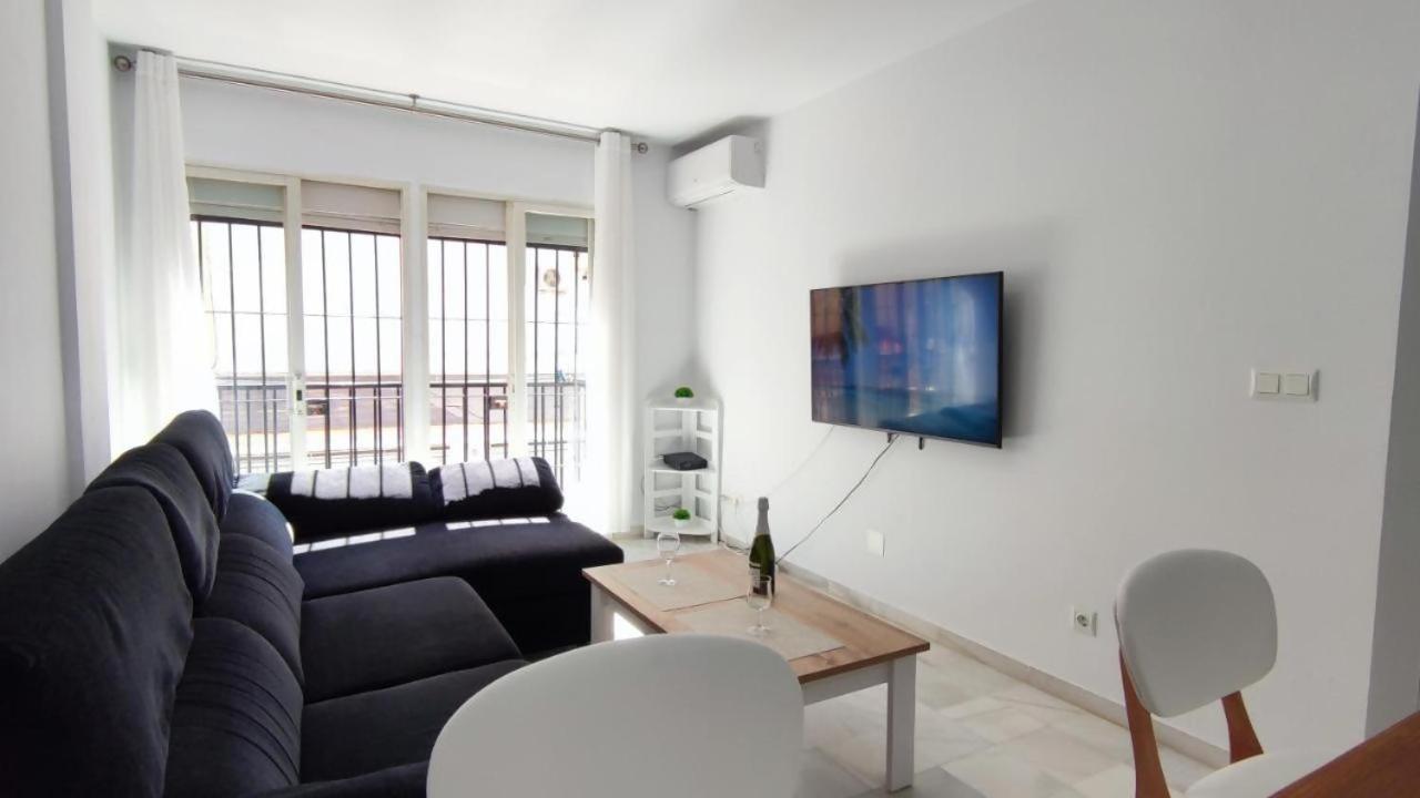 Fantastico Apartamento Totalmente Renovado Torre Del Mar Dış mekan fotoğraf