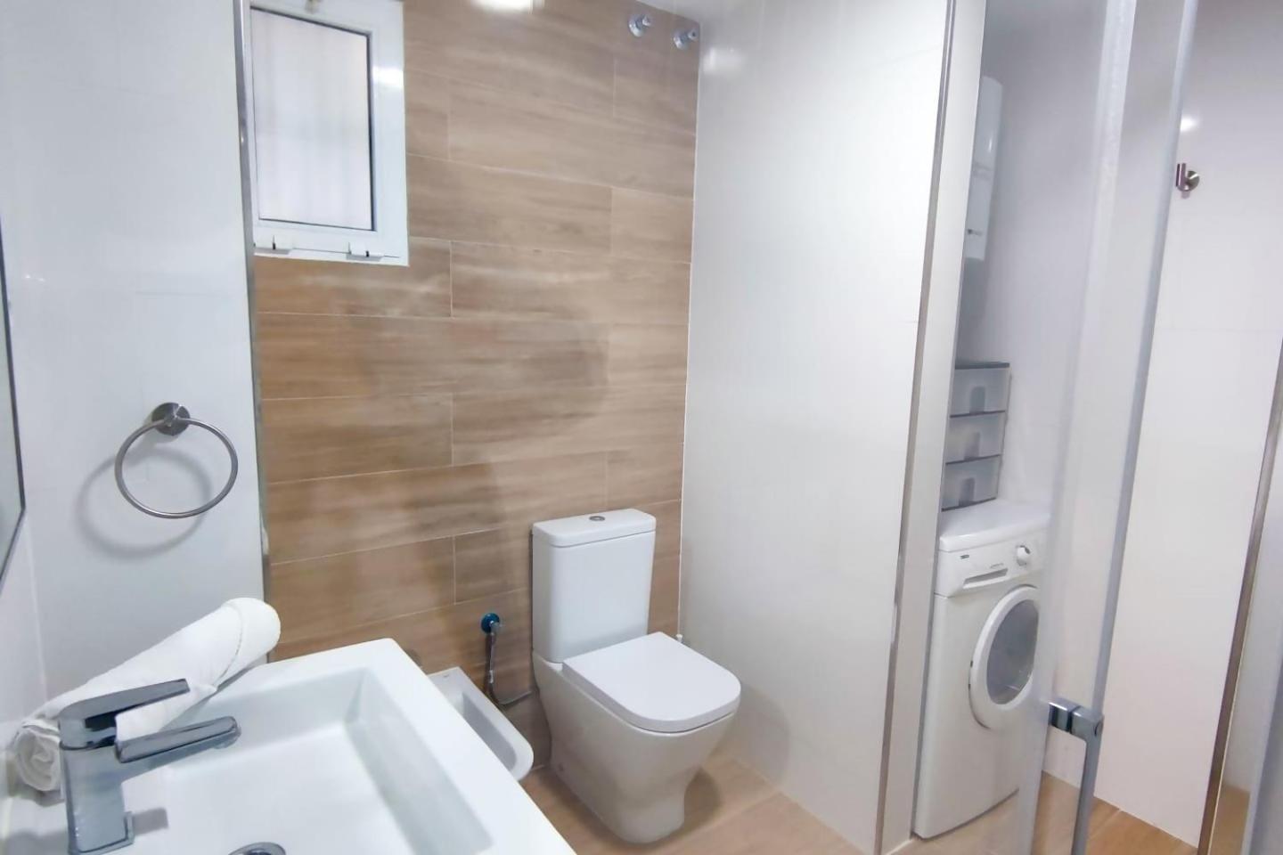 Fantastico Apartamento Totalmente Renovado Torre Del Mar Dış mekan fotoğraf